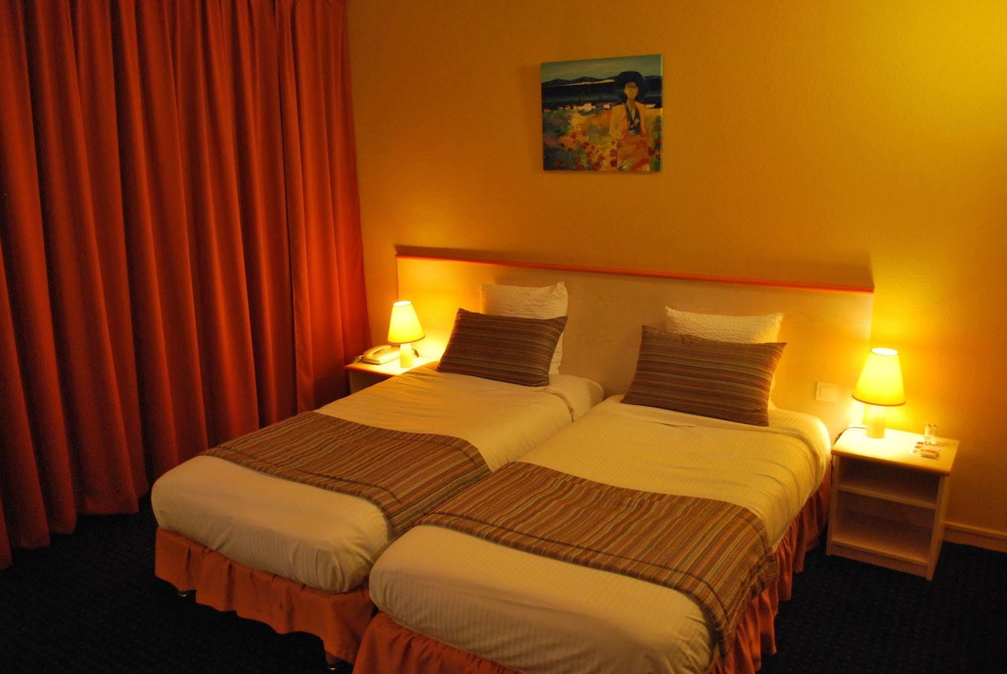Hotel Tambourin Vitry-le-François Dış mekan fotoğraf